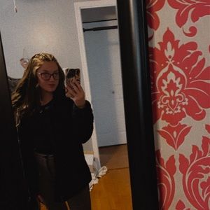 Meet your Posher, Bailey